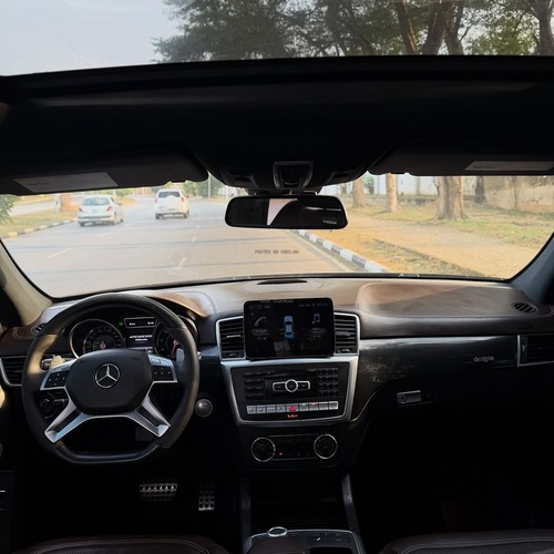 Extremely Super Clean Mercedes Benz ML63 AMG 2013 For Sale In Abuja