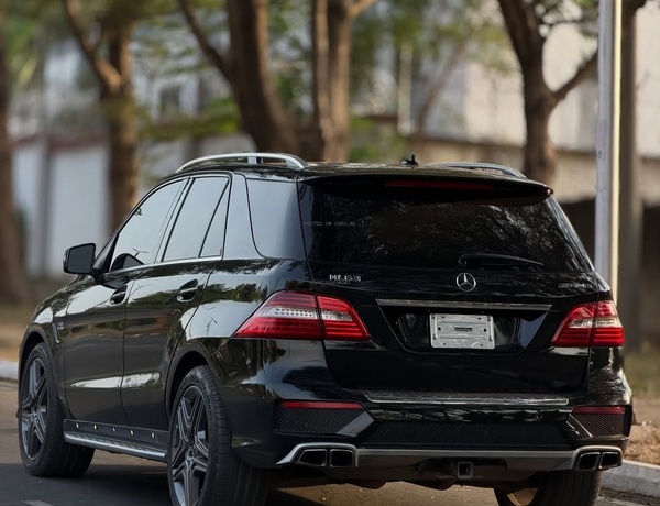 Extremely Super Clean Mercedes Benz ML63 AMG 2013 For Sale In Abuja