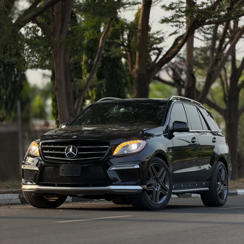 Extremely Super Clean Mercedes Benz ML63 AMG 2013 For Sale In Abuja image