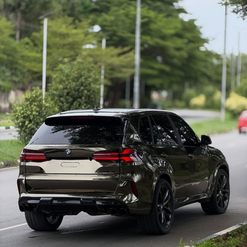 Foreign Used Unregistered BMW X5 2011 Luxury Interior, Smooth Drive
