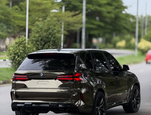 Foreign Used Unregistered BMW X5 2011 Luxury Interior, Smooth Drive