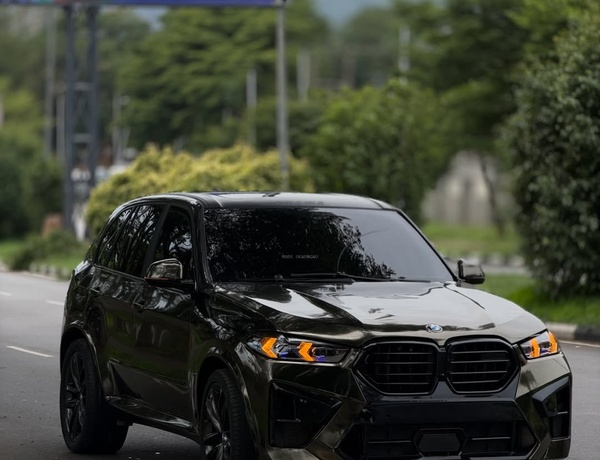 Foreign Used Unregistered BMW X5 2011 Luxury Interior, Smooth Drive