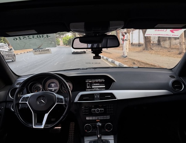 Foreign Used 2013 Mercedes Benz C300 for Sale In Abuja 