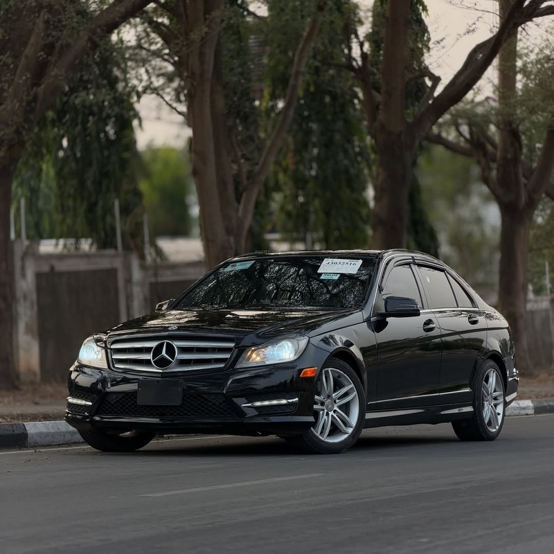 Foreign Used 2013 Mercedes Benz C300 for Sale In Abuja  image