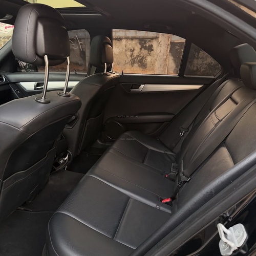 Foreign Used 2013 Mercedes Benz C300 for Sale In Abuja 