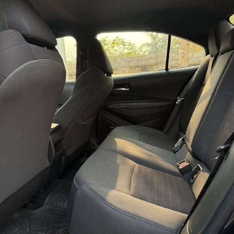 Foreign Used 2021 Toyota Corolla SE for Sale In Abuja image