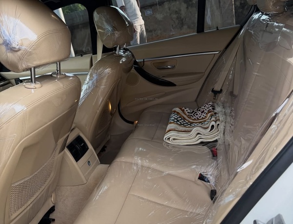 Urgent Sale: BMW 328i 2016 – Clean and Well Maintained