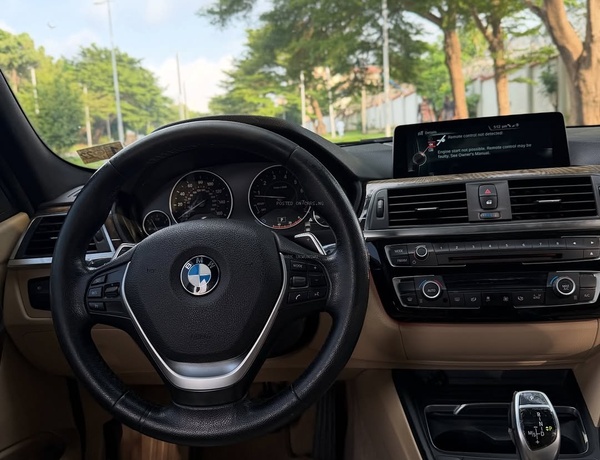Urgent Sale: BMW 328i 2016 – Clean and Well Maintained
