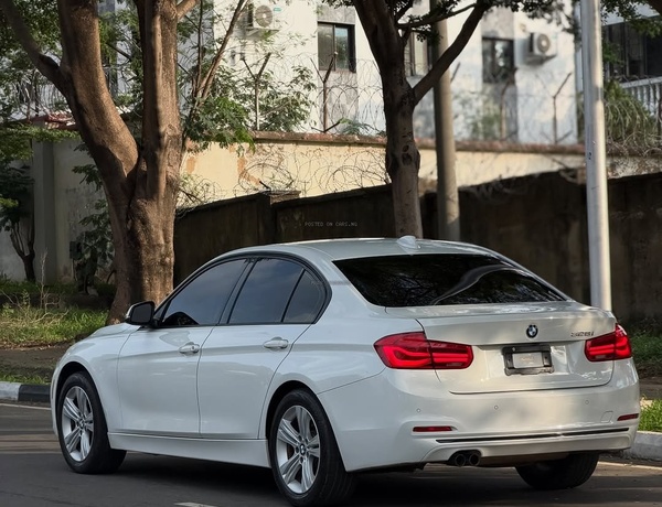 Urgent Sale: BMW 328i 2016 – Clean and Well Maintained
