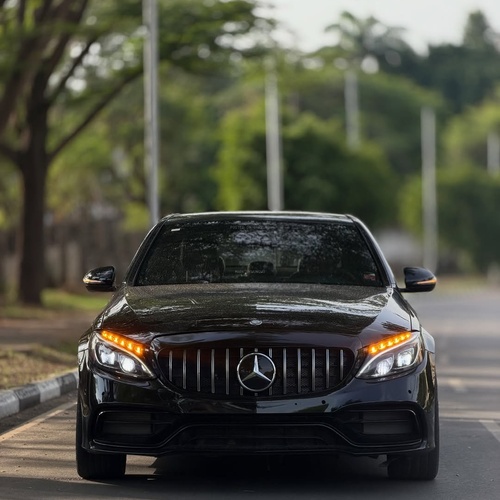 Urgent Sale: Mercedes-Benz C43  AMG in Abuja– Clean & Ready to Drive