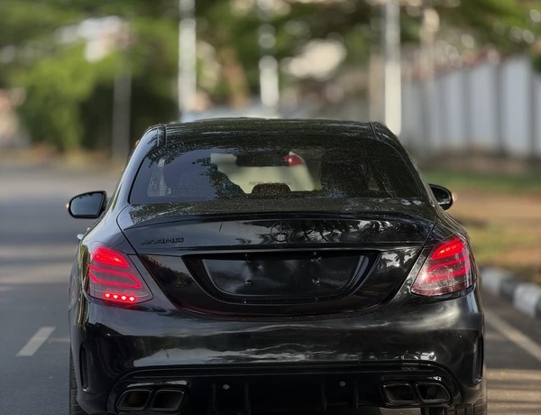 Urgent Sale: Mercedes-Benz C43  AMG in Abuja– Clean & Ready to Drive