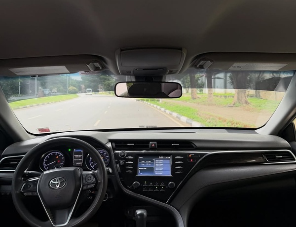 Urgent Sale: Toyota Camry LE (2018)  Foreign Used – Clean & Well Maintained