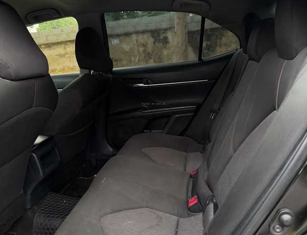 Urgent Sale: Toyota Camry LE (2018)  Foreign Used – Clean & Well Maintained