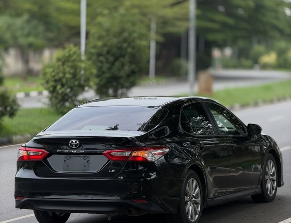 Urgent Sale: Toyota Camry LE (2018)  Foreign Used – Clean & Well Maintained
