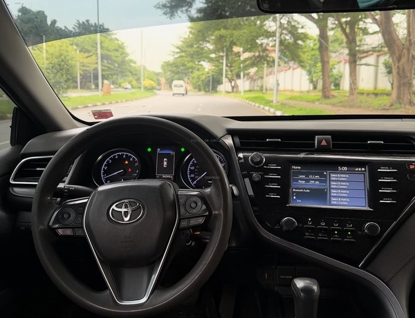 Urgent Sale: Toyota Camry LE (2018)  Foreign Used – Clean & Well Maintained