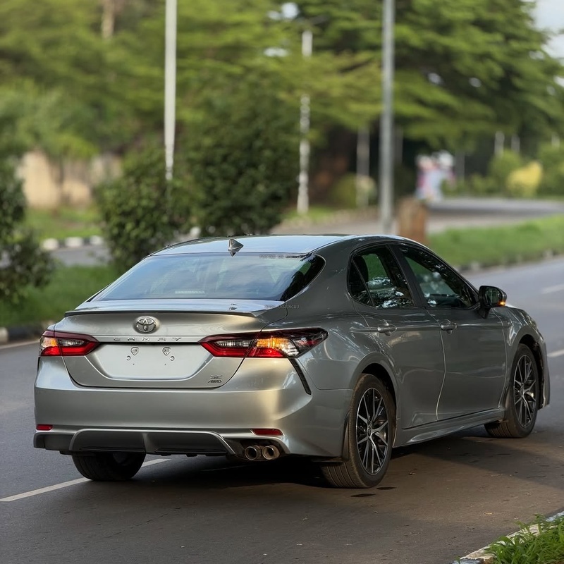 Toyota Camry SE (2022)  Foreign Used – Clean & Ready to Drive image