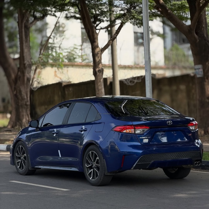 Urgent Sale: Toyota Corolla SE 2019– Clean & Ready to Drive image