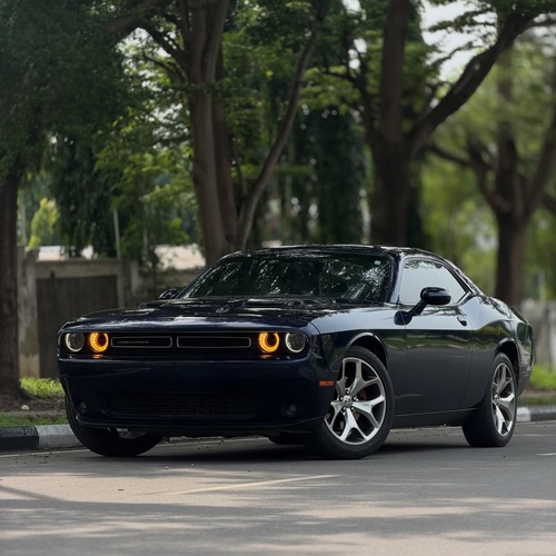 Urgent Sale: Dodge Challenger 2016 – Clean & Ready to Drive
