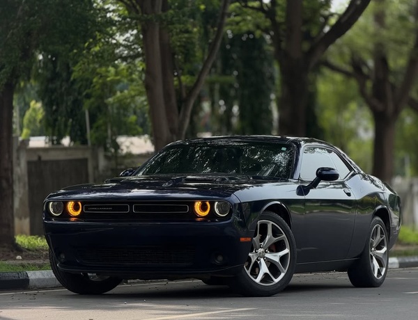 Urgent Sale: Dodge Challenger 2016 – Clean & Ready to Drive