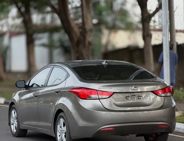 Urgent Sale: Hyundai  Elantra 2013 – Clean & Ready to Drive