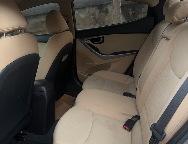 Urgent Sale: Hyundai  Elantra 2013 – Clean & Ready to Drive