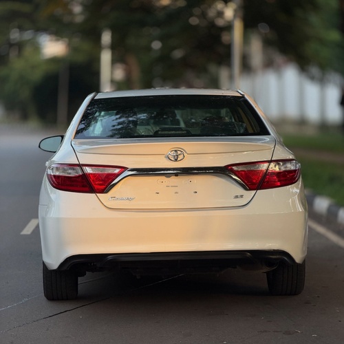 Foreign Used 2015 Toyota Camry SE