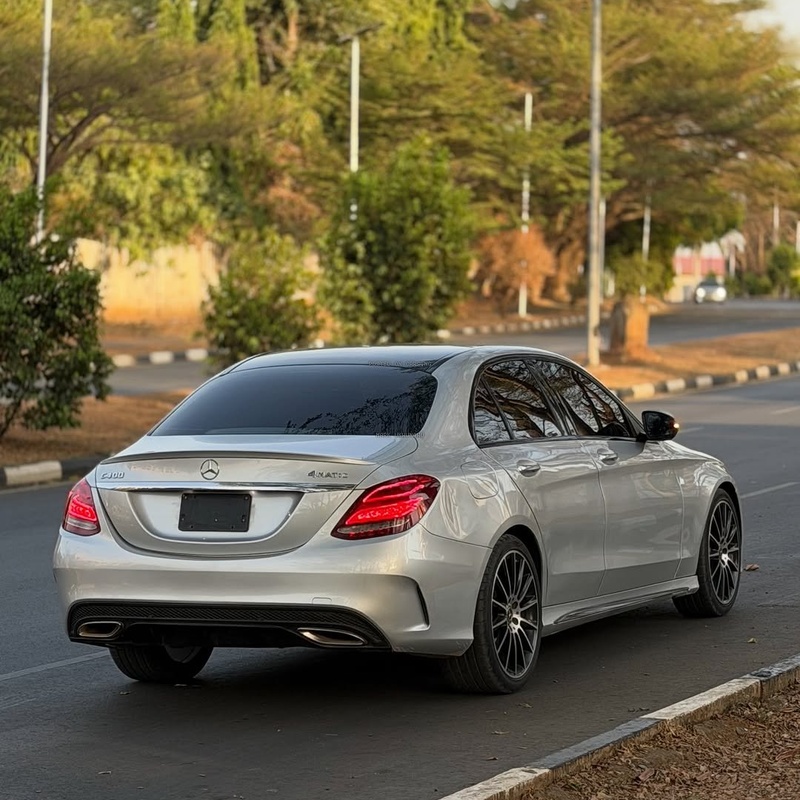 Urgent Sale: Foreign Used Mercedes-Benz C300 (2018) In Abuja image