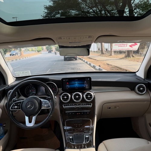 FOREIGN USED MERCEDES-BENZ GLC 300 2021 FOR SALE IN ABUJA