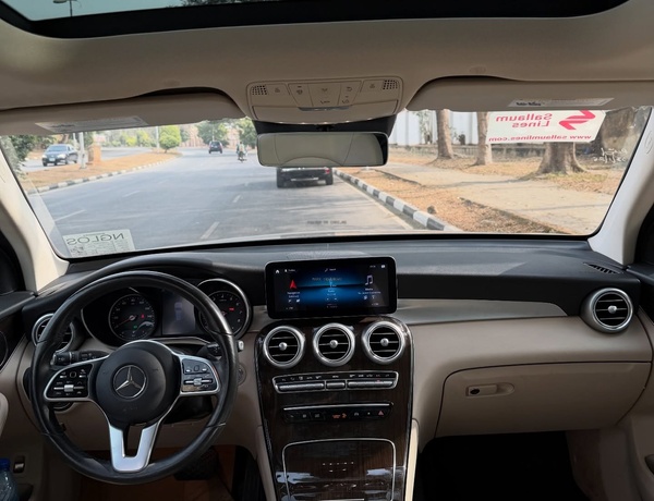 FOREIGN USED MERCEDES-BENZ GLC 300 2021 FOR SALE IN ABUJA