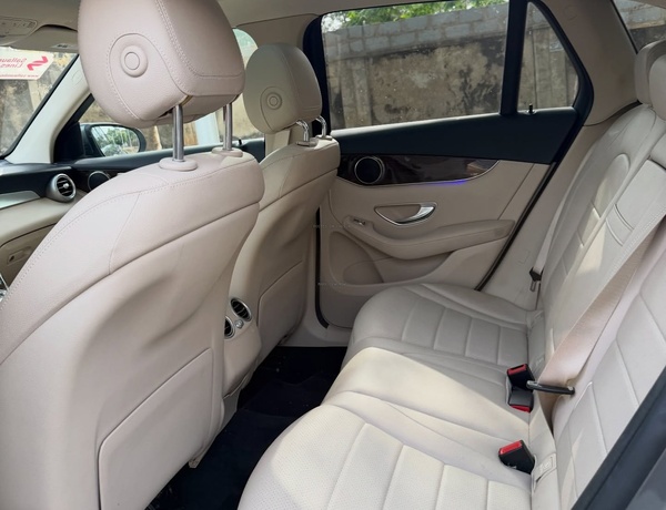 FOREIGN USED MERCEDES-BENZ GLC 300 2021 FOR SALE IN ABUJA