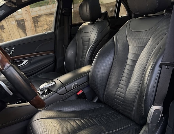 Urgent Sale: Foreign Used Mercedes-Benz S560 2018 in Excellent Condition