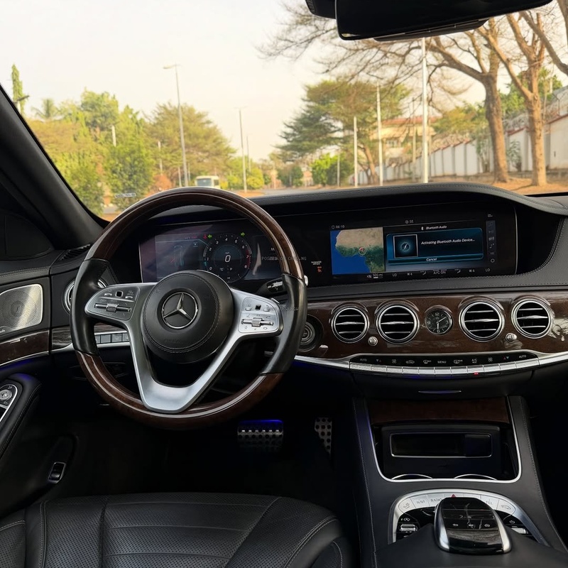 Urgent Sale: Foreign Used Mercedes-Benz S560 2018 in Excellent Condition image