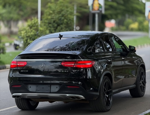 2017 MERCEDES-BENZ GLE43 COUPE – FOREIGN USED | AMG SPORT LUXURY SUV