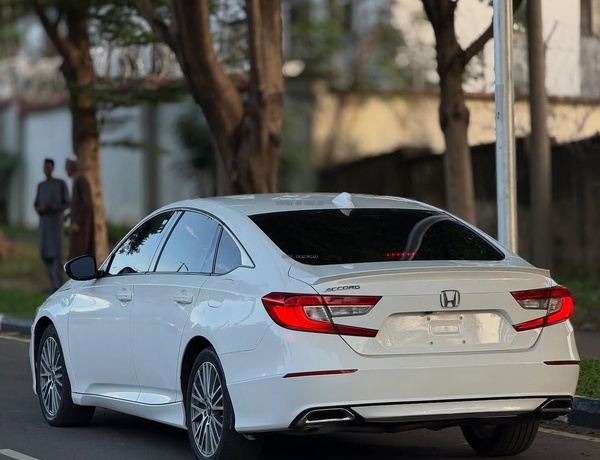 Urgent Sale: Honda Accord 2019– Buy & Drive No Issues