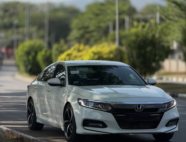 Urgent Sale: 2018 HONDA ACCORD SPORT FOREIGN USED Very Neat Unit