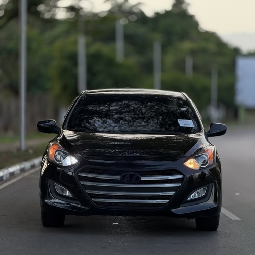 2016 HYUNDAI ELANTRA GT – FOREIGN USED | SPORTY & FUEL EFFICIENT HATCHBACK