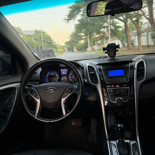 2016 HYUNDAI ELANTRA GT – FOREIGN USED | SPORTY & FUEL EFFICIENT HATCHBACK
