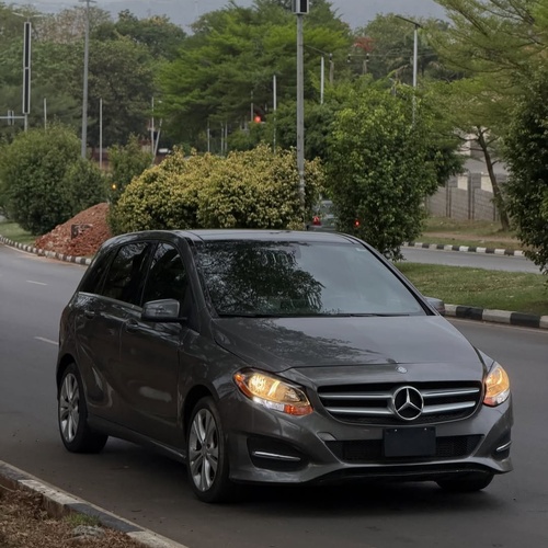 2017 MERCEDES-BENZ B250 – FOREIGN USED | COMPACT LUXURY CAR