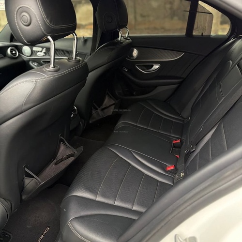 Urgent Sale; 2015 MERCEDES-BENZ C400 FOREIGN USED– Very Neat Unit