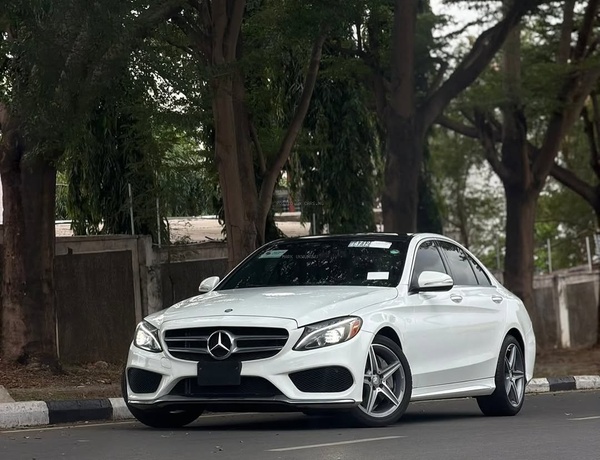 Urgent Sale; 2015 MERCEDES-BENZ C400 FOREIGN USED– Very Neat Unit