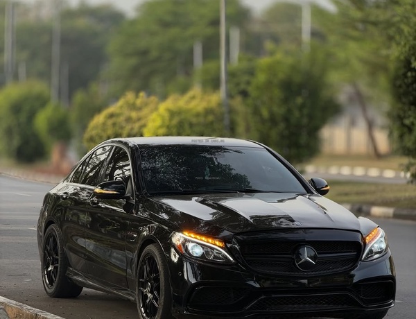 Urgent Sale:  2017 MERCEDES-BENZ C63 AMG  FOREIGN USED– Very Fast & Cle
