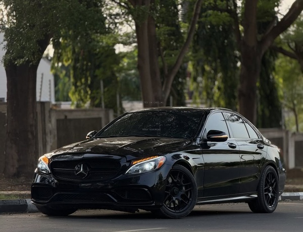 Urgent Sale:  2017 MERCEDES-BENZ C63 AMG  FOREIGN USED– Very Fast & Cle