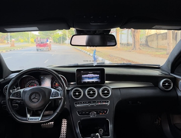 Urgent Sale:  2017 MERCEDES-BENZ C63 AMG  FOREIGN USED– Very Fast & Cle