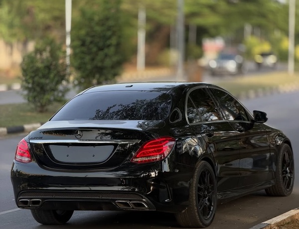 Urgent Sale:  2017 MERCEDES-BENZ C63 AMG  FOREIGN USED– Very Fast & Cle