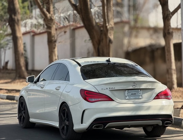 2015 MERCEDES-BENZ CLA250 – FOREIGN USED | SPORT LUXURY COUPE