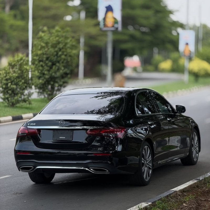 2022 MERCEDES-BENZ E350 – FOREIGN USED | MODERN EXECUTIVE LUXURY SEDAN image