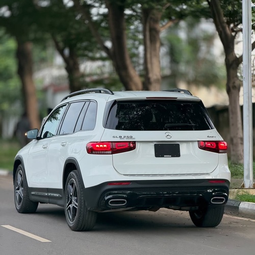 MERCEDES GLB250 2023 FOR SALE