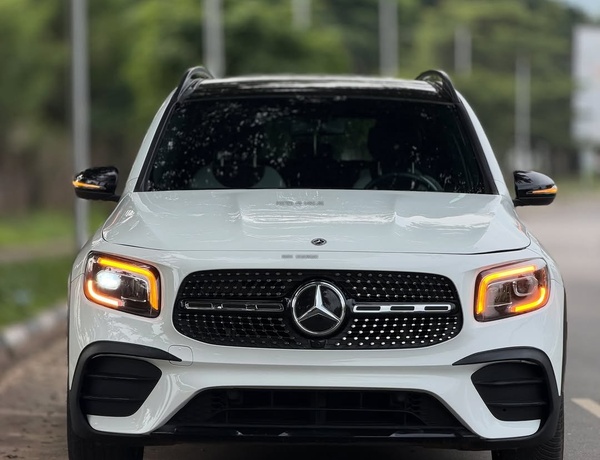 MERCEDES GLB250 2023 FOR SALE