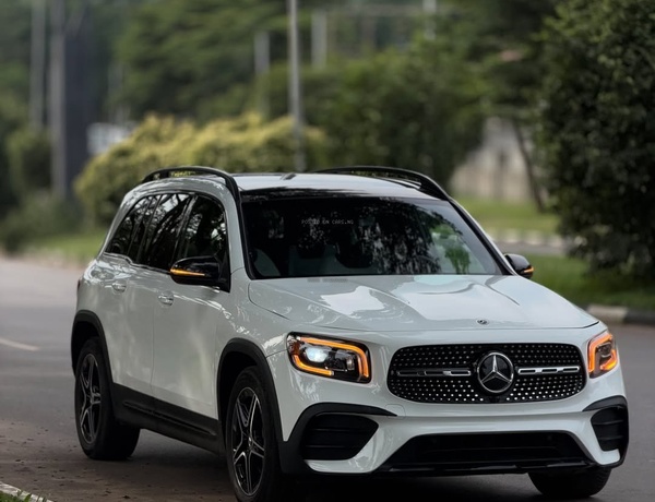MERCEDES GLB250 2023 FOR SALE