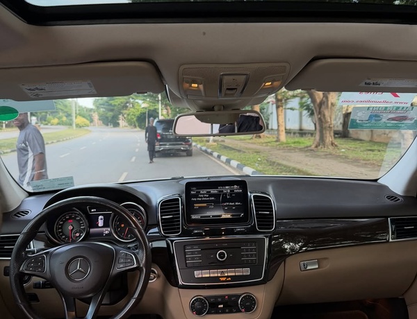 MERCEDES-BENZ GLE350 2018 FOR SALE